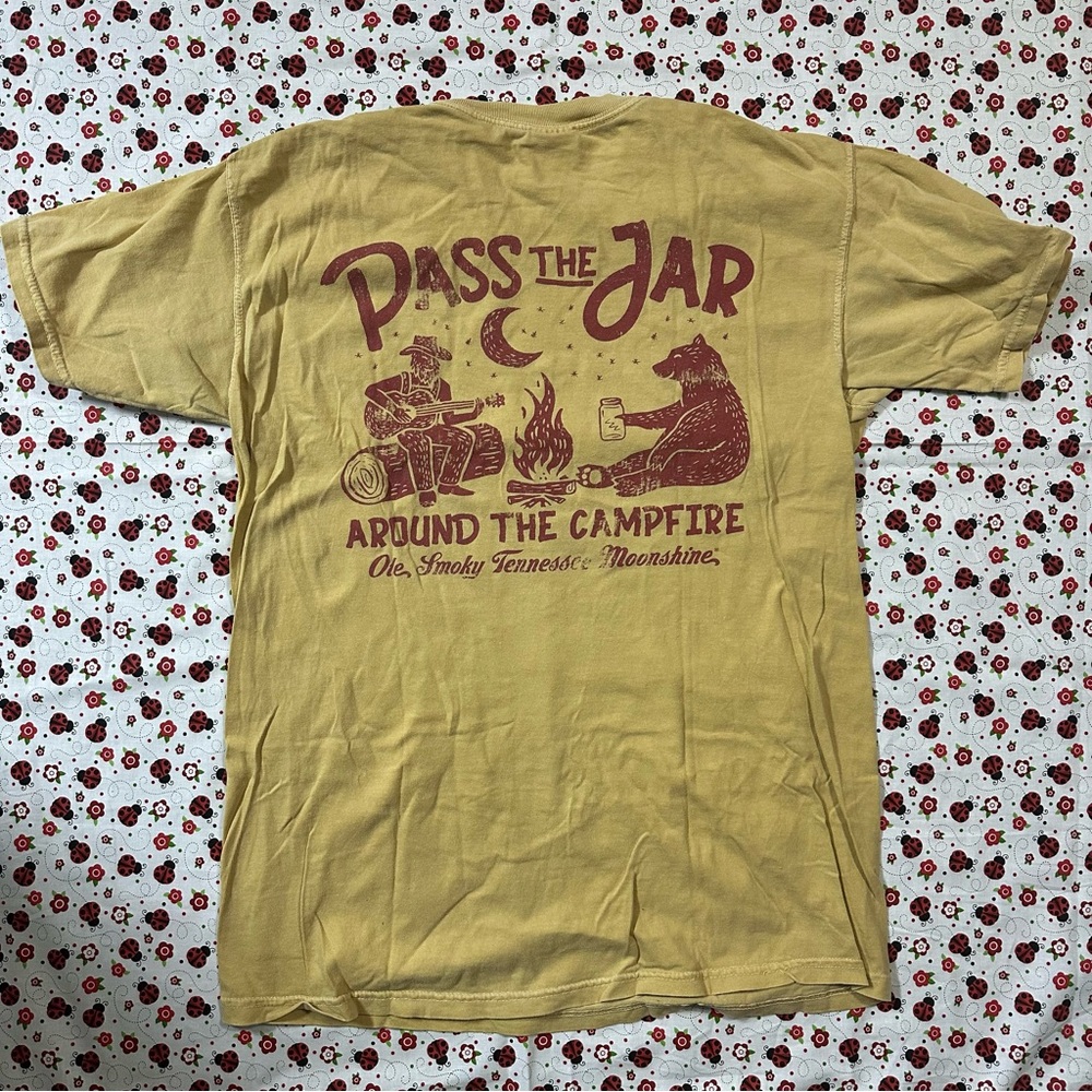 Vintage Ole Smoky Tennessee Moonshine "Pass The Jar" Graphic Tee  Mustard Yellow